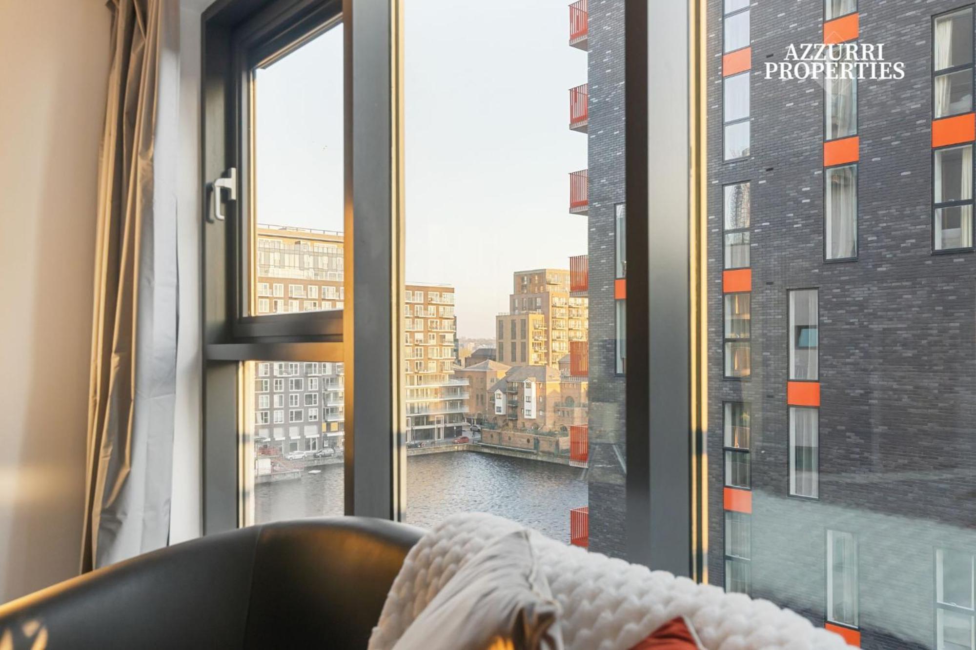 50 Percent Off For Monthly And Only 7-minute To Crossharbour Station Appartamento